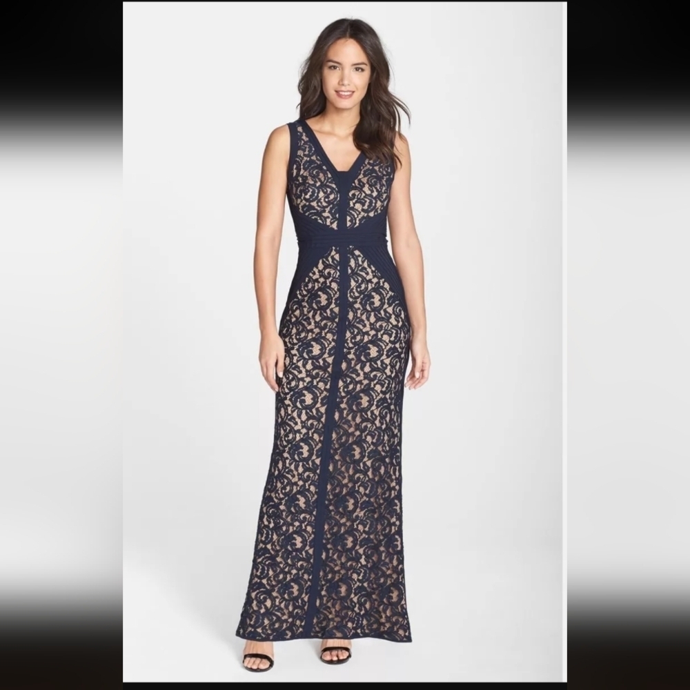 Tadashi Shoji  Navy Nude Lace & Jersey Structure Gown Dress 